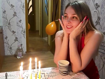 Gırtlak sex video arzulu dul resmi
